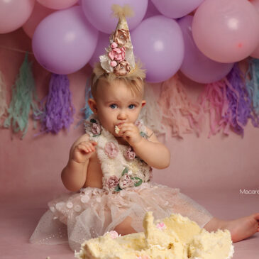 Smash cakes!