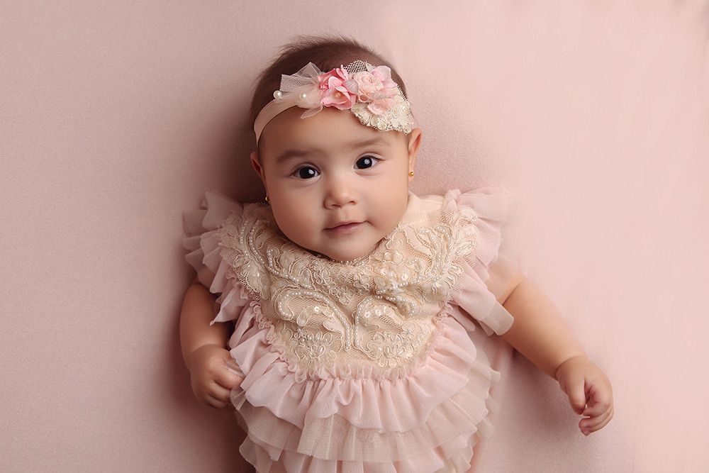 Sesiones de fotos para bebes de 6 meses – Mia